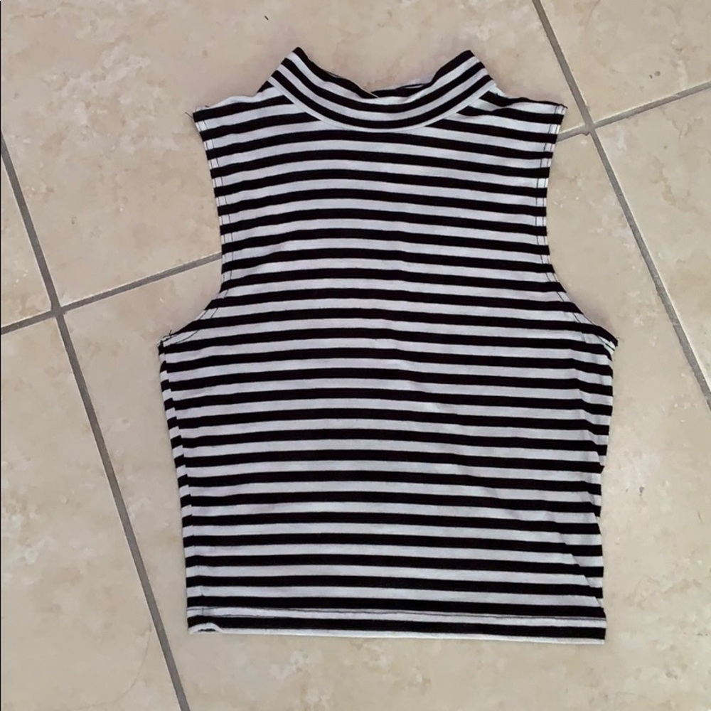 Cotton On black and white striped top XS